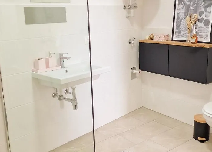 Nahe Der Suedsteirischen Weinstrasse 公寓 Straß in Steiermark